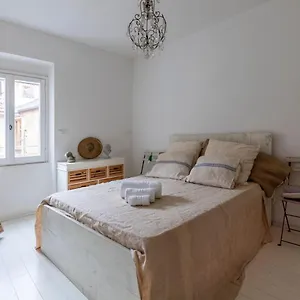  Appartamento Pozzo Garitta, Borgo Dei Ceramisti,
